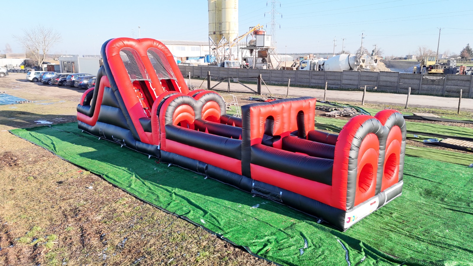 Dmuchany tor przeszkód